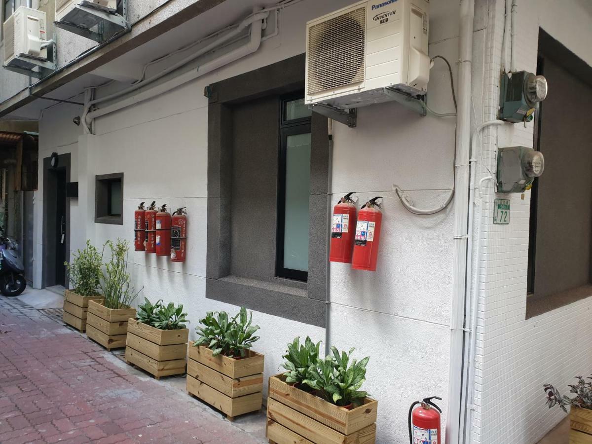In.T Apartment Tainan Luaran gambar