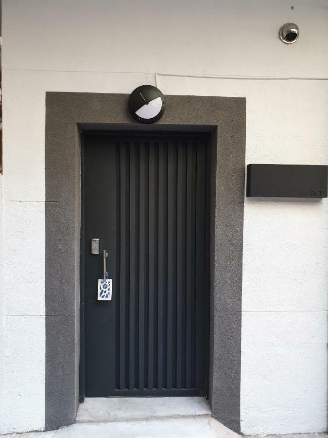 In.T Apartment Tainan Luaran gambar
